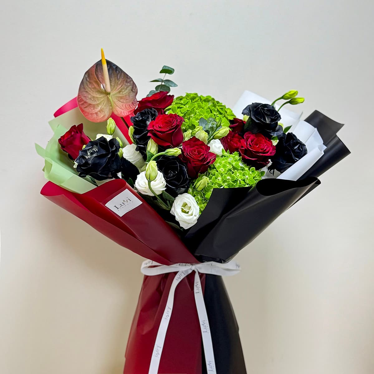 UAE National Day themed flower arrangement